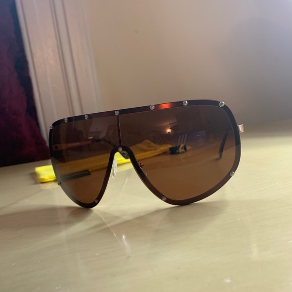 Sunglasses - Picture 2 of 3